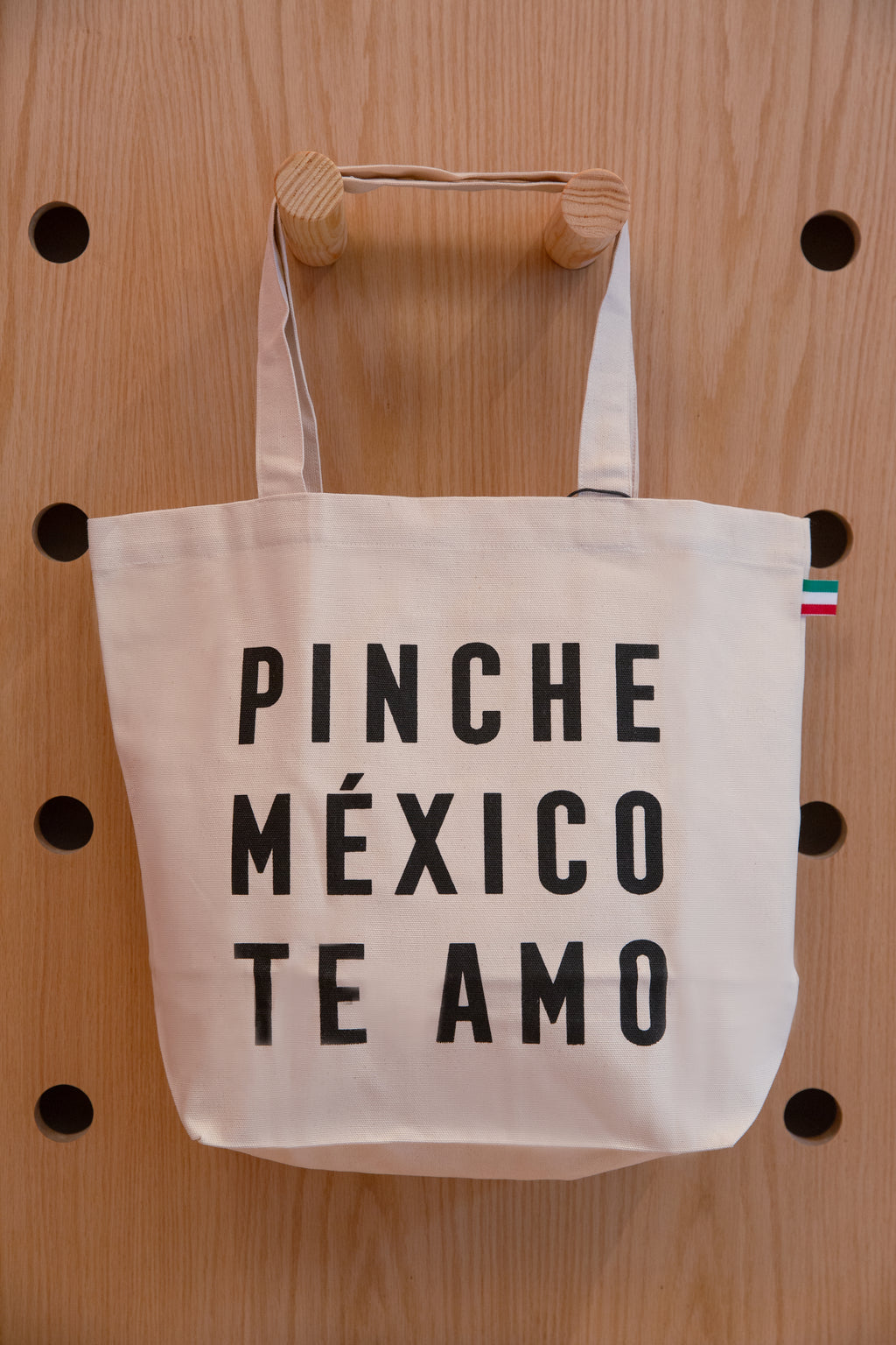 Tote Pinche México te amo